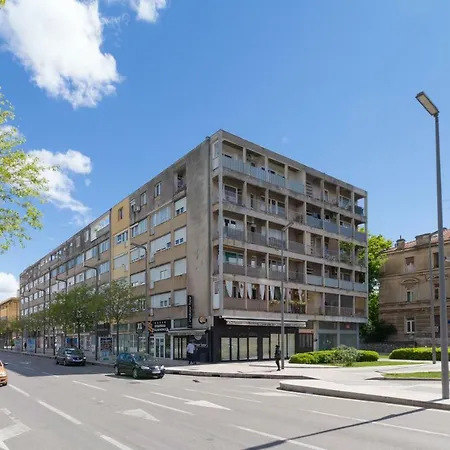 Apartament Apartman Nera *